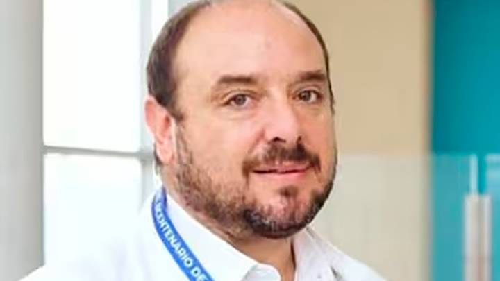 Javier Milei tiene nuevo médico de cabecera