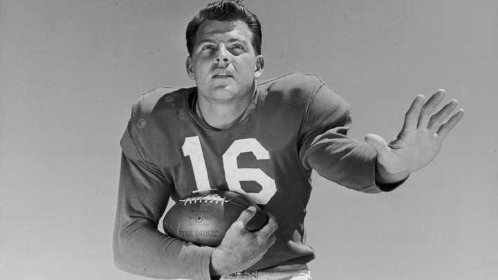 A Giants' giant: The legacy of 'Grandpa Frank' Gifford lives on
