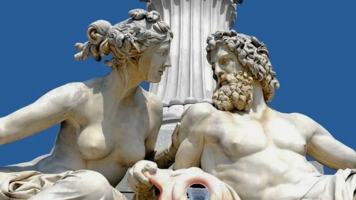 Cuántos eran los dioses de la mitología griega según la historia
