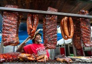 Pittsburgh's annual rib fest boasts loud flavor