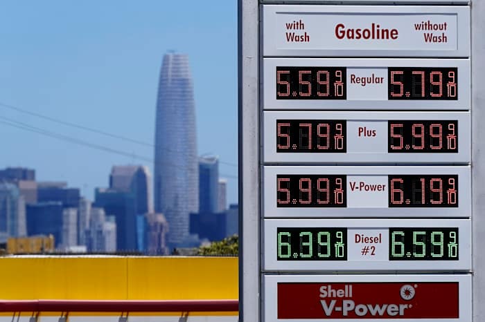 California energy regulators pause efforts to penalize oil companies for high profits