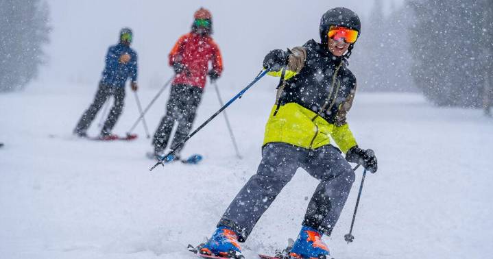 CSCUSA ski passport on sale now for winter 2025