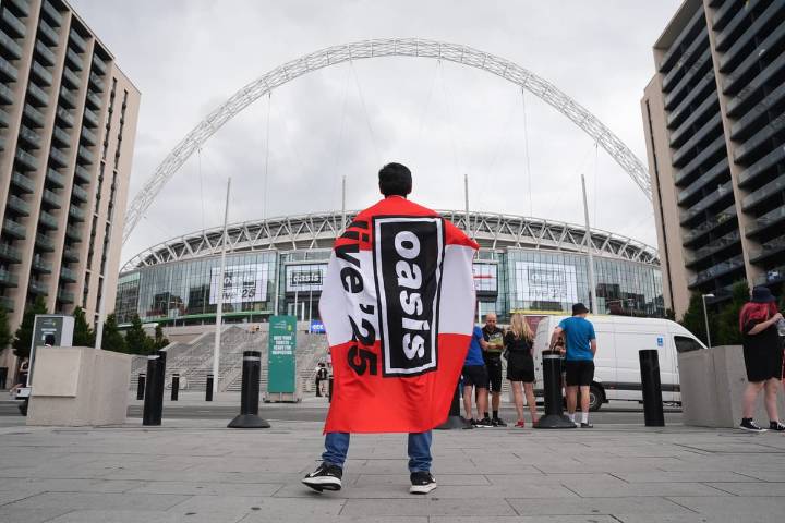 Wembley Stadium investigating alleged ticket scam at Oasis gig