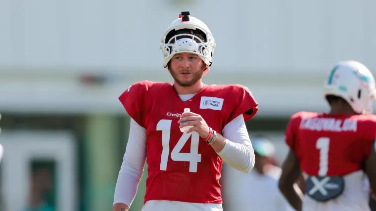 Dolphins’ Quinn Ewers said to deserve credit, not Arch Manning, if Texas Longhorns win national title