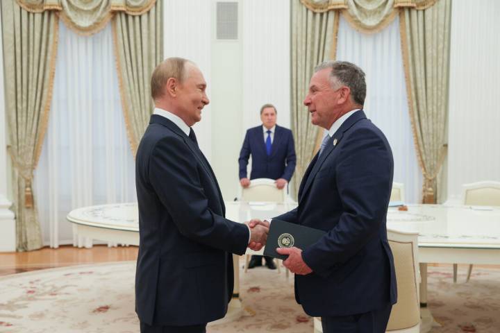 Estados Unidos y Rusia acuerdan sólidas garantías de seguridad para Ucrania