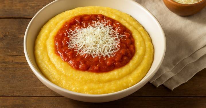 Cómo hacer la mejor polenta en sólo diez minutos y que quede perfecta
