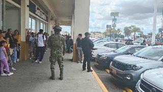 SSC de Cuautlancingo realiza operativo de protección a cuentahabientes en Cruz del Sur