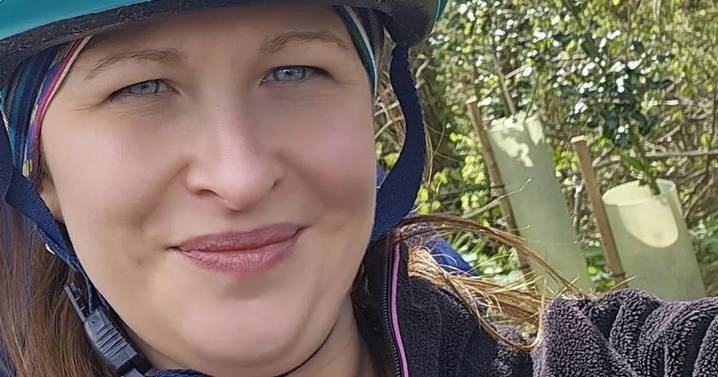 Watch: Cyclist 'pushed' in canal in row after failing to 'slow down'