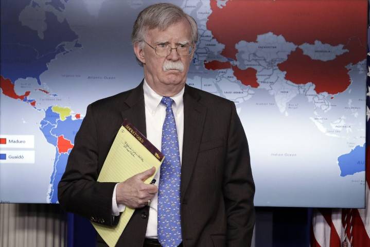 FBI registró la casa de John Bolton, exasesor de Donald Trump