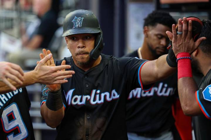 Cabrera poncha a 11 y los Marlins derrotan 5-1 a los Bravos – Chicago Tribune