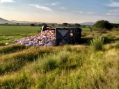 Un muerto y un lesionado grave en aparatosa volcadura