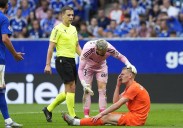 Óskarsson tiene afectado el recto anterior de la pierna izquierda y no irá con Islandia