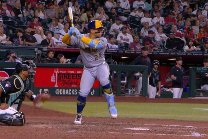 William Contreras está en llamas y retoma su ritmo ofensivo de MVP en los Cerveceros