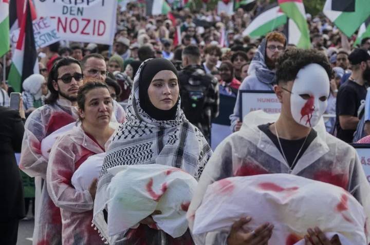 Israel soon will halt or slow aid to northern Gaza as military offensive grows