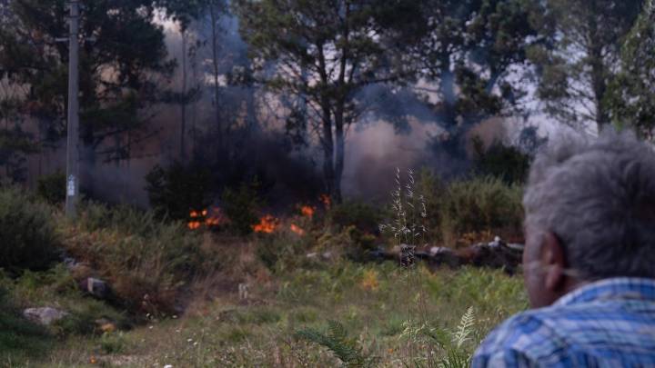 Galicia repite otra jornada de incendios con apoyo de la UME