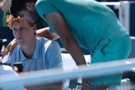 Jannik Sinner se retiró y Carlos Alcaraz se consagró campeón del Masters 1000 de Cincinatti