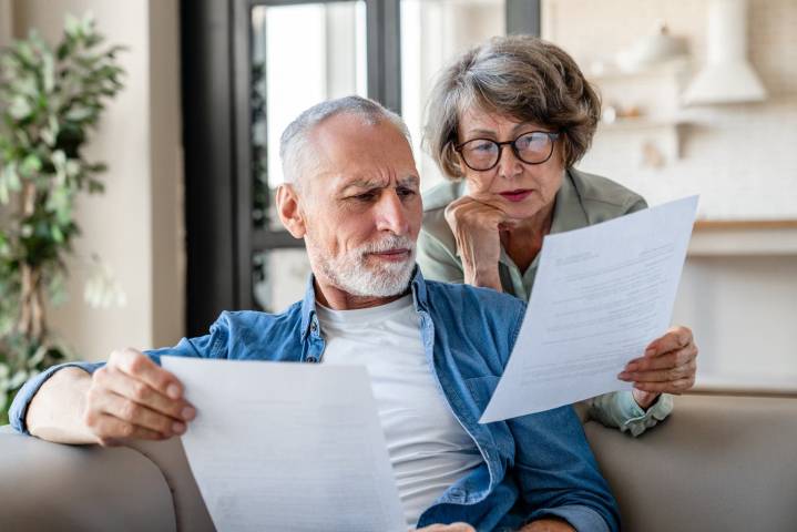 Need Income? Beat Your Expenses With Dividend Growth Stocks