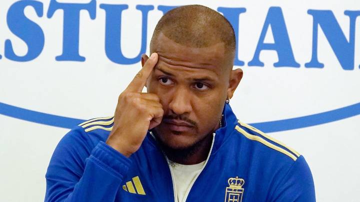 "Es raro verlo patear así de mal": aficionados se sorprenden con penalti desperdiciado por Salomón Rondón en su primer partido de regreso a la liga española