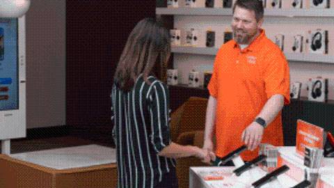 Consumer Cellular plans to open 50 new locations by 2026