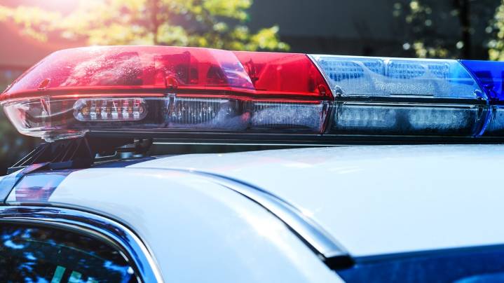 New York bus crash with fatalities shuts down all lanes of traffic