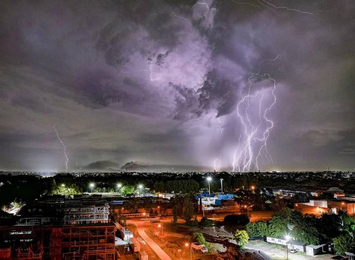 Tormenta con alerta amarilla llegará este martes a Quilmes y gran parte del AMBA