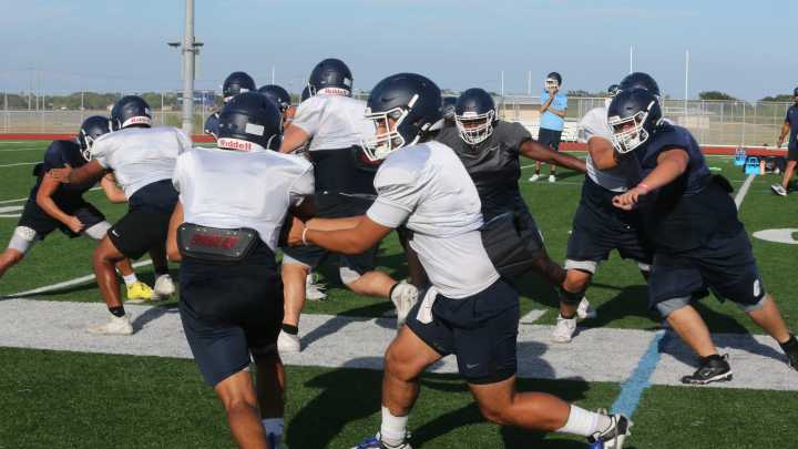 Carroll football hopes depth, offensive playmakers lead to success