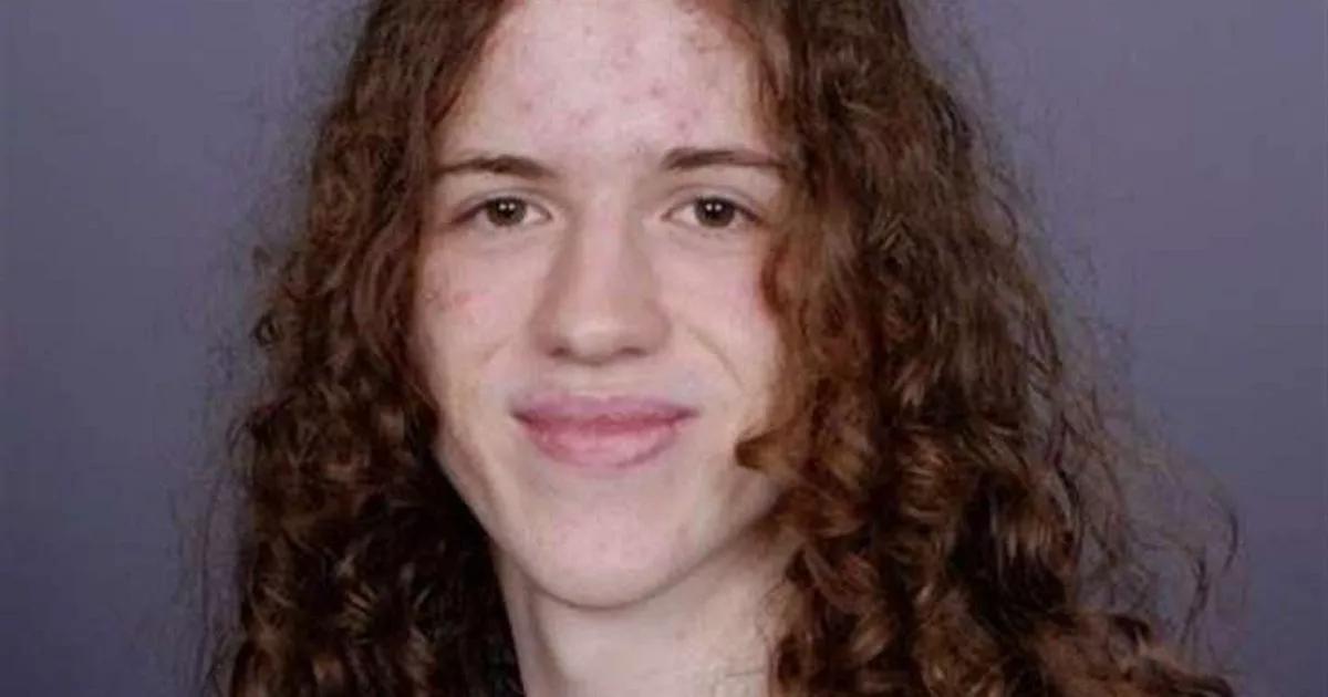 16-year-old boy left note for family before standing in front of train