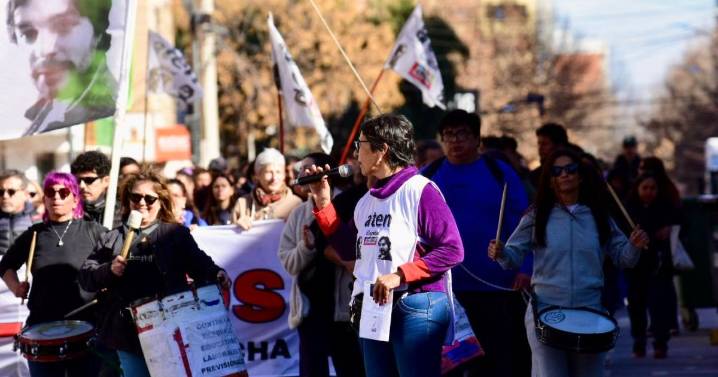 De paro, ATEN capital apuntó contra los descuentos en Neuquén: cuánto sale no presentarse a trabajar
