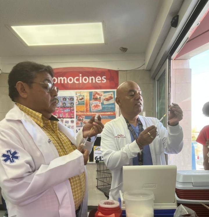 Continúa Salud Municipal con programa de vacunación