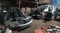 Policía detuvo a dos sujetos en chatarrería donde se desmantelaban vehículos robados en Villa El Salvador