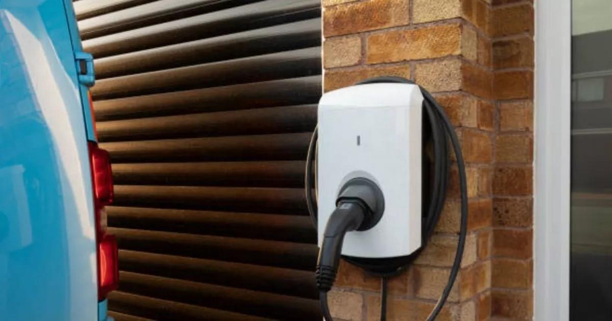Labour dealt major blow as petrol and diesel drivers take same action