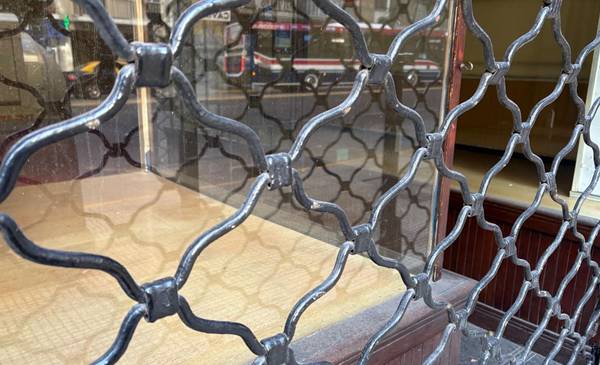 En junio la actividad económica volvió a caer y enlazó su segunda baja consecutiva