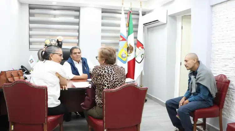 Programa “Café, Pan y Abrigo” logra reunir a madre e hijo tras dos años de separación