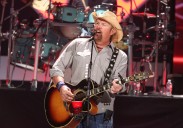 Toby Keiths family gets amazing news one year after his death