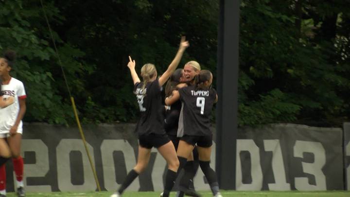 Wiedermann; Strong Defense Push Tops Past Jackson State