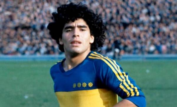Con el aura de Maradona: la camiseta de Boca del '81 fue elegida como la mejor de la historia