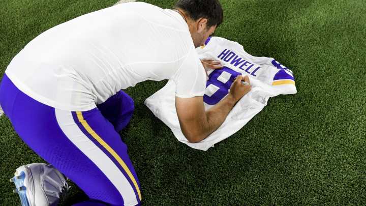 Has the Vikings' quarterback carousel stopped spinning?