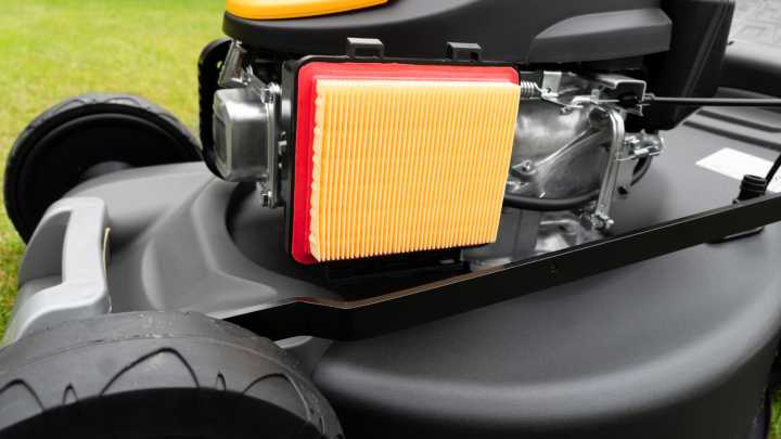 How To Effectively Clean Your Lawn Mower's Air Filter For Optimal Results