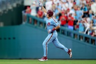 Phillies Gold Glove Star Has Weight Of World Series On His Shoulders