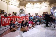 Cámara de Representantes de Texas debate polémico plan de redistribución de distritos