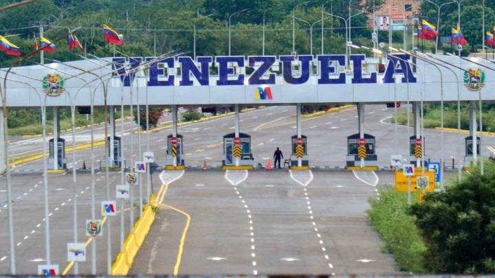 Un contratista y cuatro firmantes del acuerdo de paz son los cinco colombianos detenidos en Venezuela