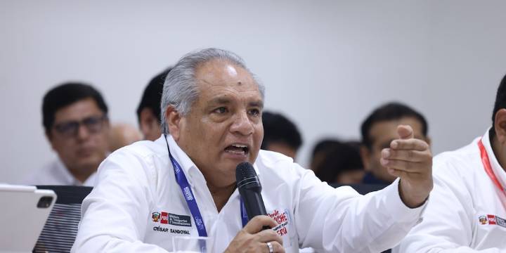 MTC tumba el proyecto de Rafael López Aliaga y anuncia su propio plan de tren Lima-Chosica sin material “descartado” de EE.UU.
