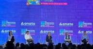 Precandidatos presidenciales en Medellín coinciden en que la seguridad es clave para impulsar el turismo en Colombia