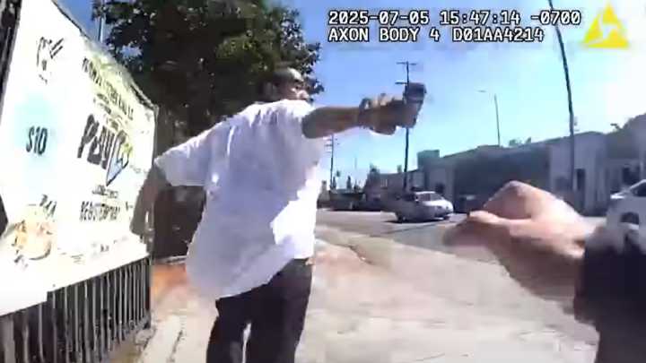 BWC: Man shoots LAPD cop during foot pursuit