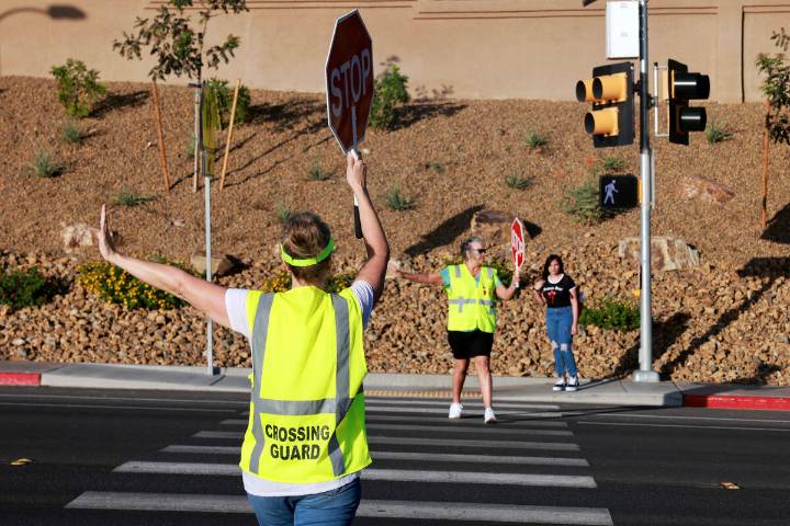 Crossing guards planned for Las Vegas middle schools, select high schools 