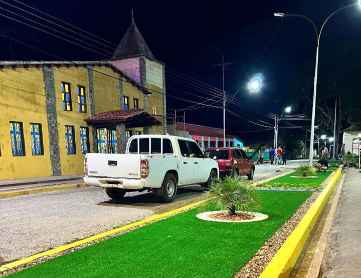 Gobierno de Monagas y Alcaldía de Aguasay restauran casco central del municipio