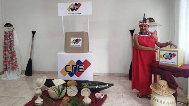 Pueblos y comunidades indígenas eligen a sus concejales