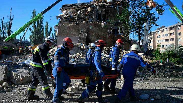 Rusia intensifica su ofensiva contra Ucrania y causa al menos 14 muertos en bombardeos a Kiev