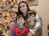 New Zealand woman and son back home after three weeks in ICE custody