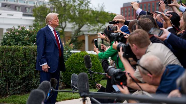 Trump Fires US Labor Official Claiming She “Rigged” Lackluster Jobs Report
